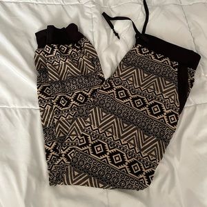 Patterned joggers